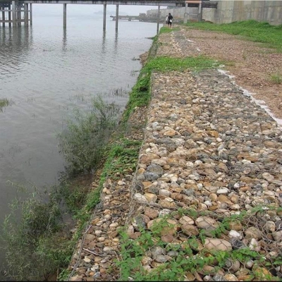 雷諾護墊河道防護石籠網(wǎng)