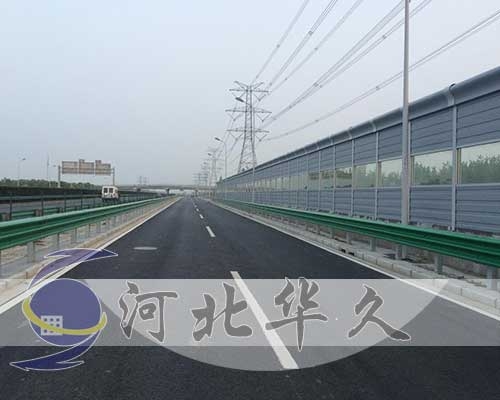 公路聲屏障